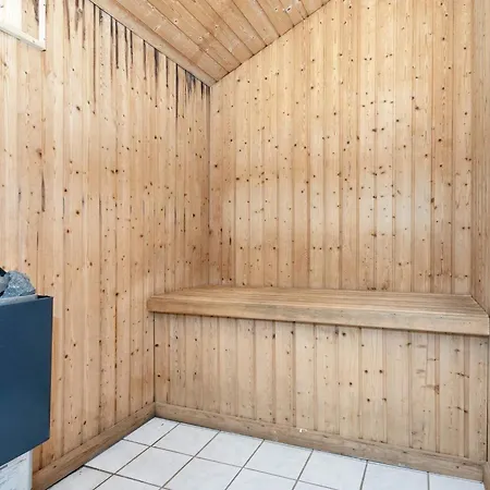 Dom wakacyjny Luxury Pool House Near - By Traum *