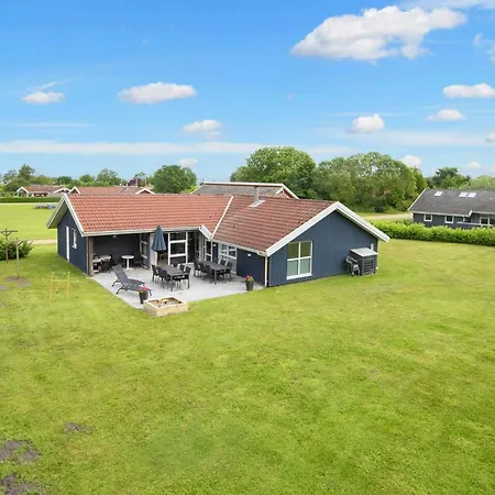 Luxury Pool House Near Nordborg